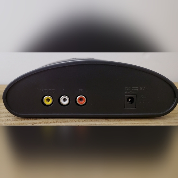 Sega Genesis Classic Atgames Concole, 1 Controller and Cables - Picture 6 of 9